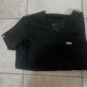 FIGS CATARINA SCRUB TOP